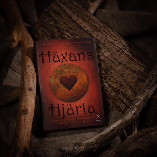 Bok ✦ Häxans hjärta