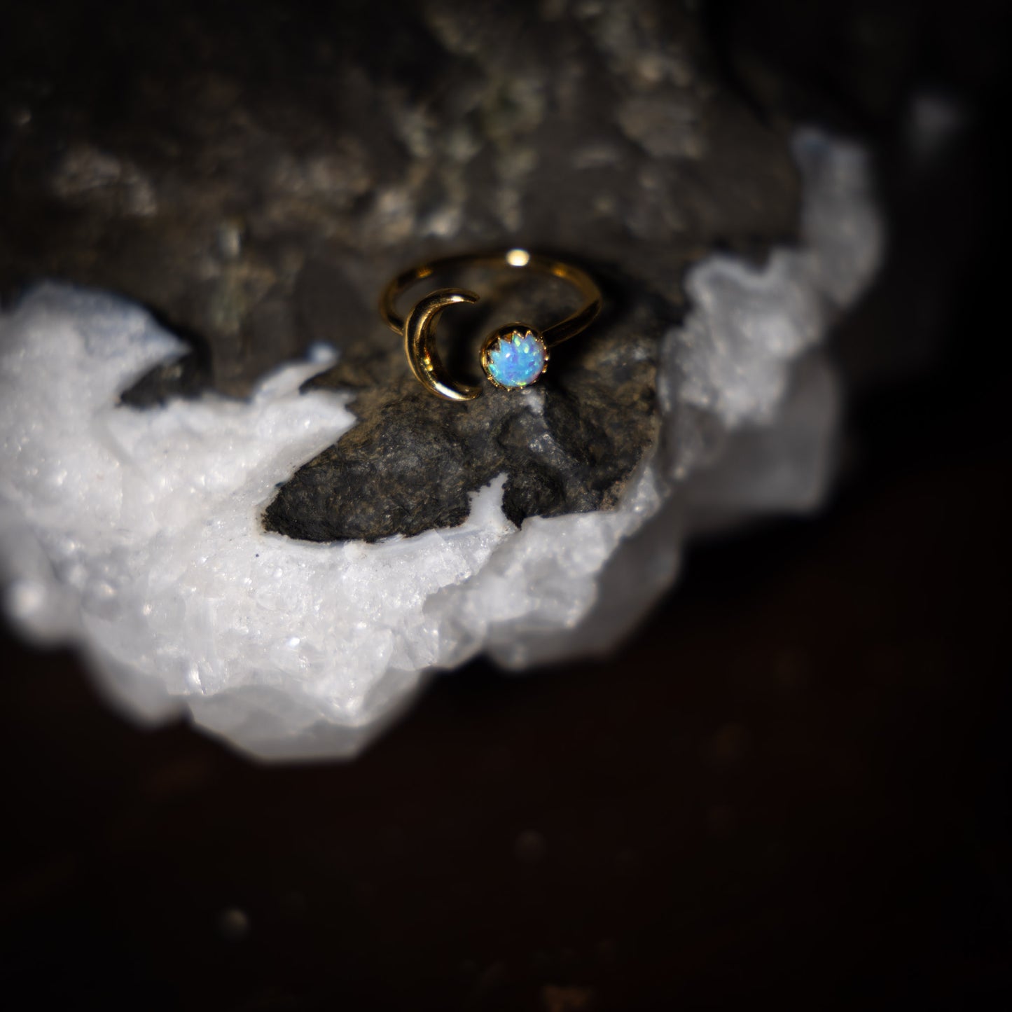 Opalit ✦ Ring ✦ Halvmåne